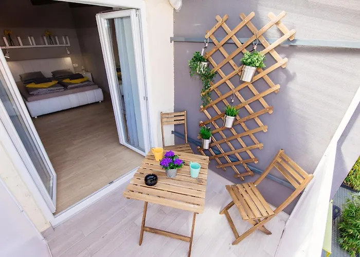 Apartment 63 - 3
